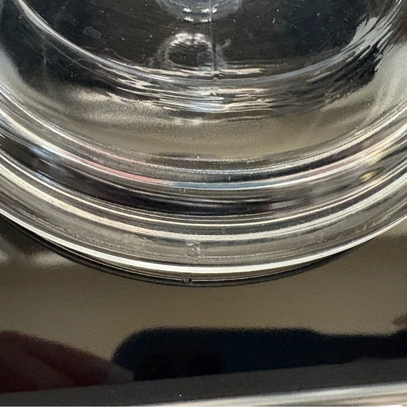 Vintage CorningWare P-82-B 1.5 pint saucepan or skillet with lid - Picture 9 of 11